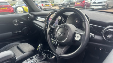 MINI Hatchback 135kW Cooper S Level 2 33kWh 3dr Auto Electric Hatchback